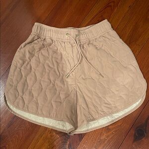 Varley Catrine Quilted Short